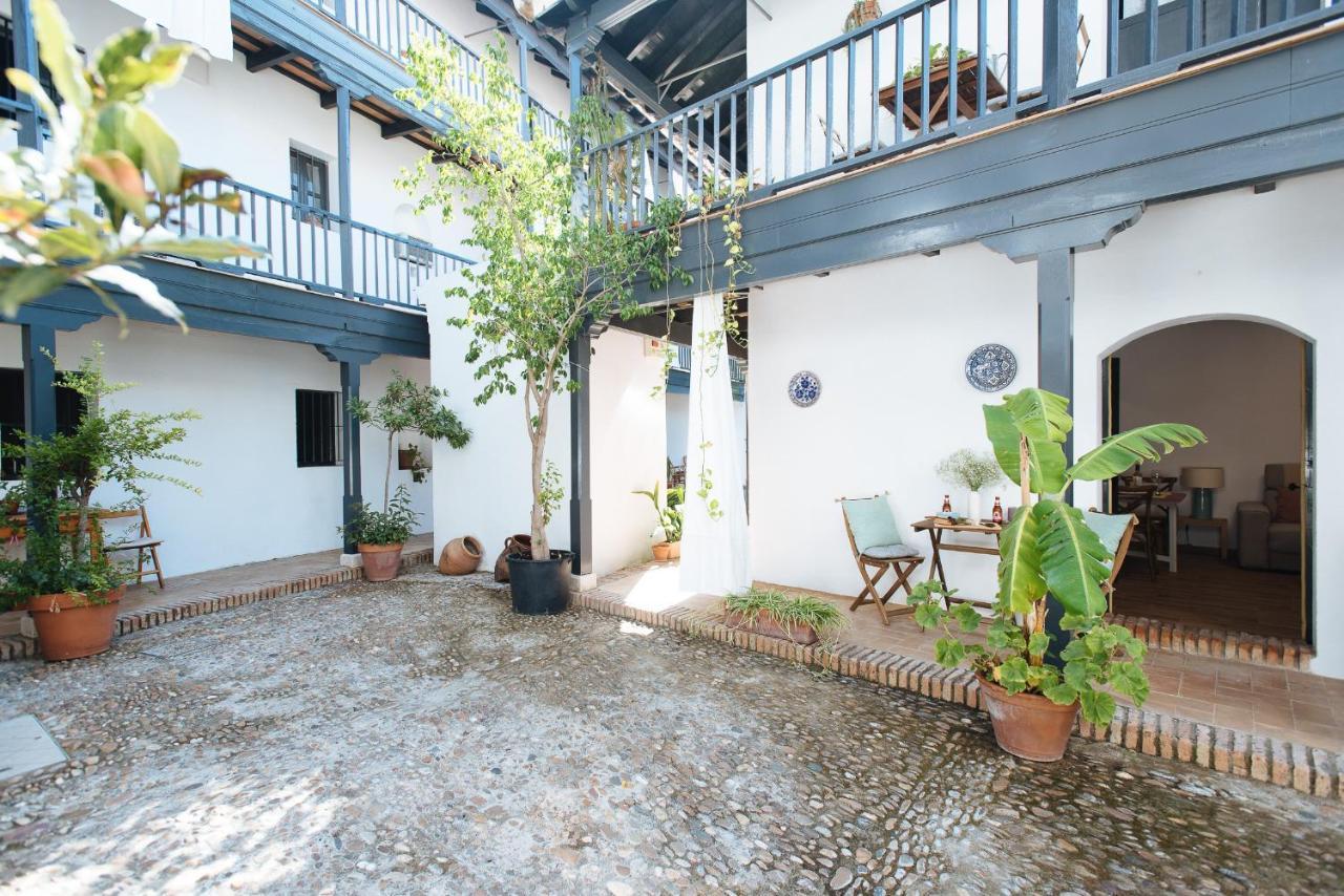 Aitana'S Retreat With Charming Garden Apartment Seville Luaran gambar